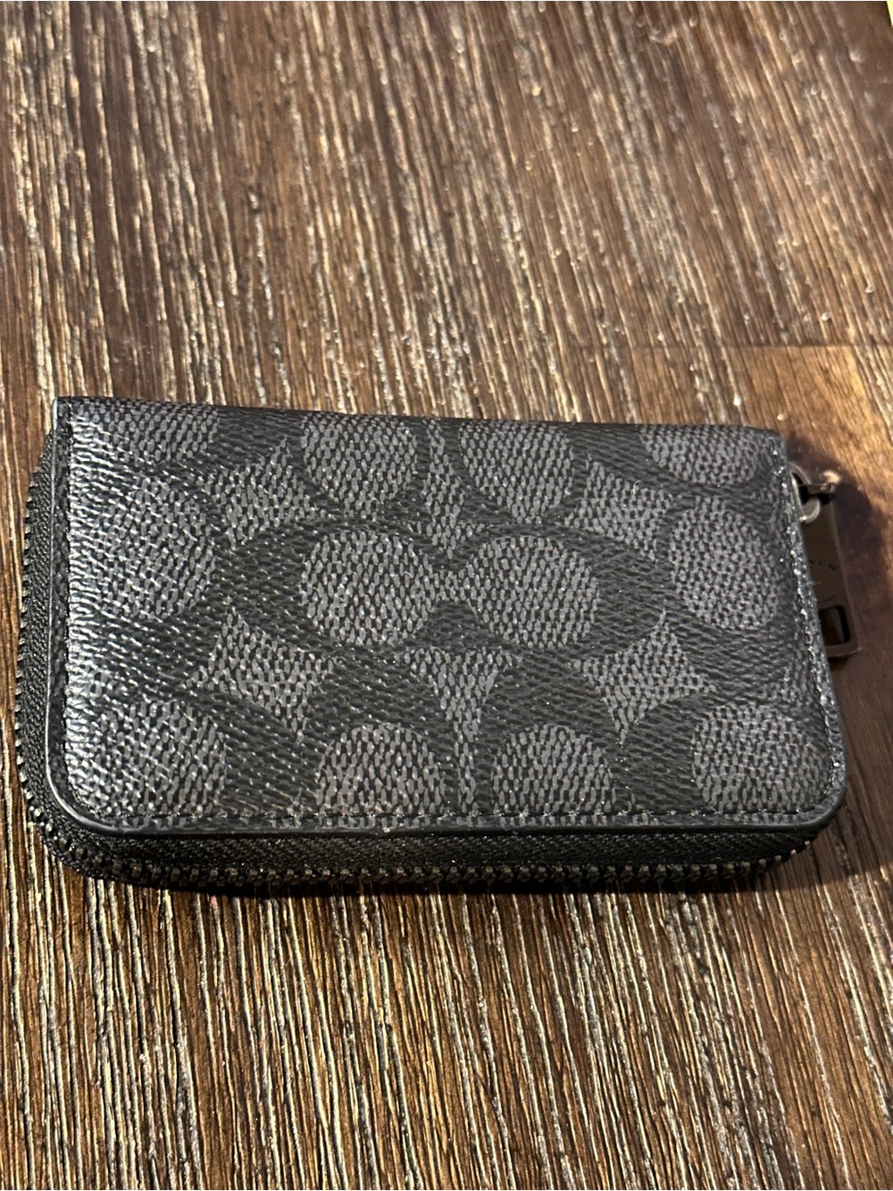 Coach Black Signature Zip Card Case Wallet